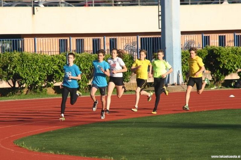 Trening na atletskem stadionu Pula